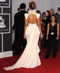 Rihanna Grammy Red Carpet3