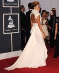 Rihanna Grammy Red Carpet4