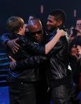 Usher Justin LA Reid Hug
