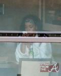 Rihanna DisRobes For the Paparazzi 040812