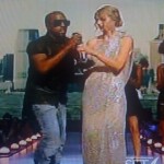 VMAs 2009 ~ Kanye Steals Spotlight (& Mic) From Taylor Swift (Video)