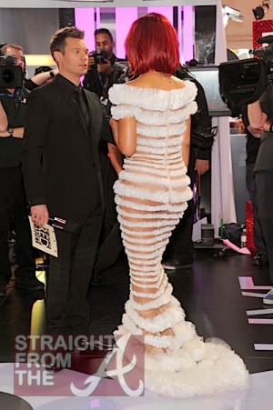 Rihanna through her modesty to