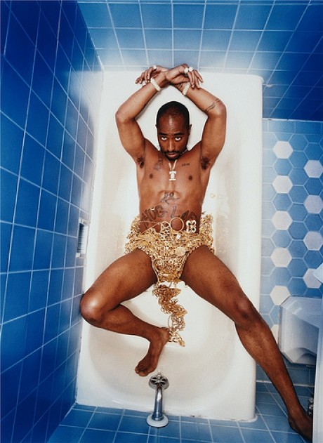 Tupac-2pac-Bath-1.jpg