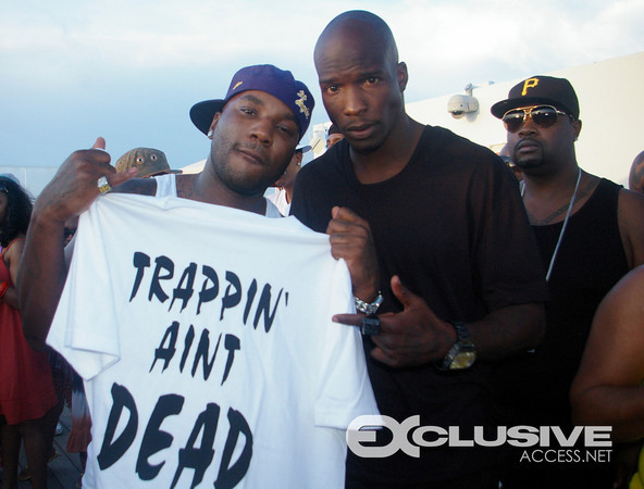 Jeezy & Chad "Trappin ain't dead"