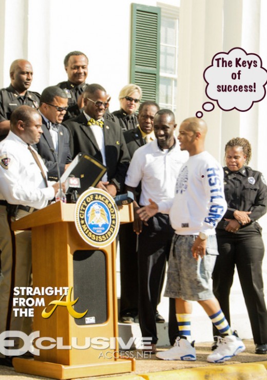 T.I Gets The Key To Jackson, Ms. (2 of 10)