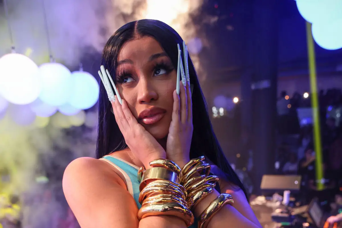 PAY UP! Cardi B. Files To Seize YouTube Bloggers Assets For $4 Million ...